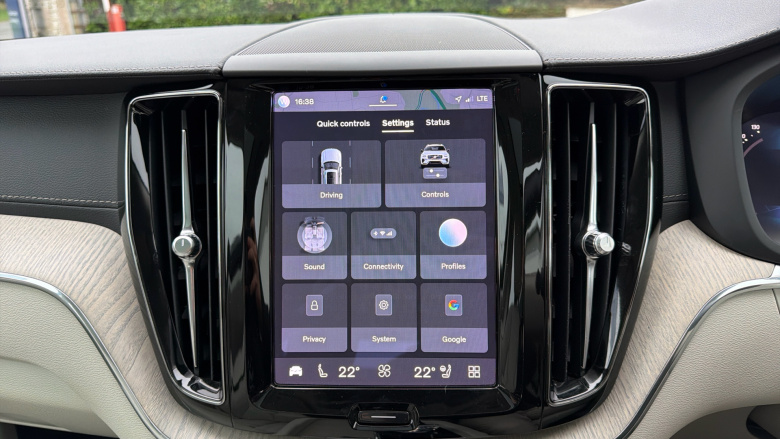 Volvo Xc60 2.0 T6 Recharge PHEV Inscription 5dr AWD Auto Estate